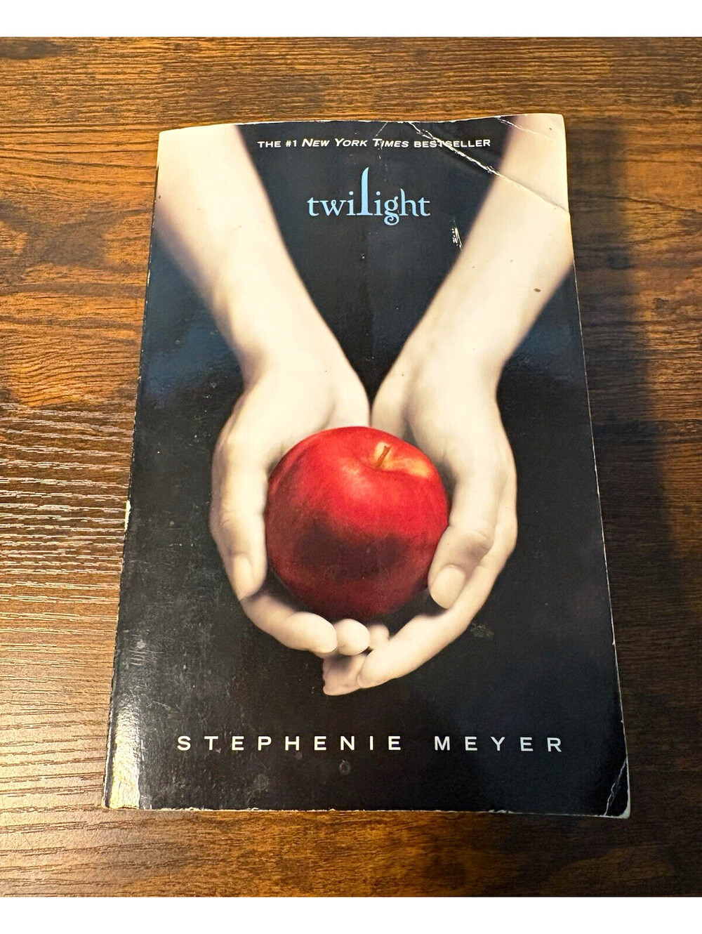 Twilight by Stephenie Meyer Paperback Novel